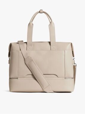 Travel Tote Bag - Modern Carryall